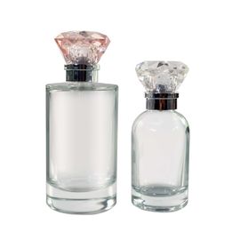 Portable Refillable Empty Glass Perfume Bottle Light Weight With Plastic Cap